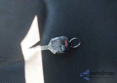 2010 Honda Fit Sport z USA, uszkodzony, nr VIN JHMGE8H49AS008382